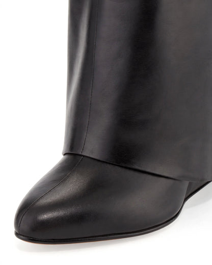 The Light Black Vermoria Boots