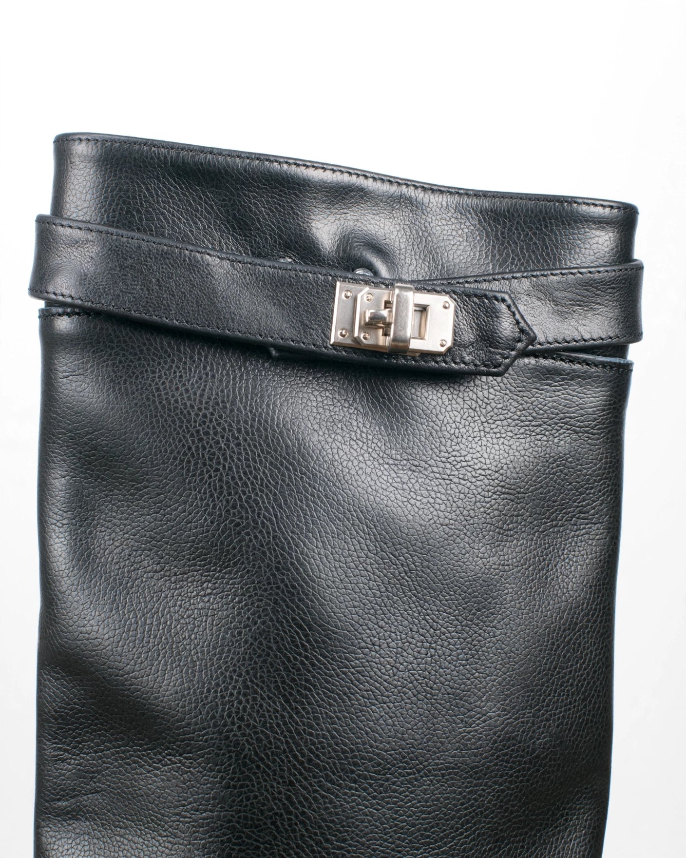 The Black Vermoria Boots