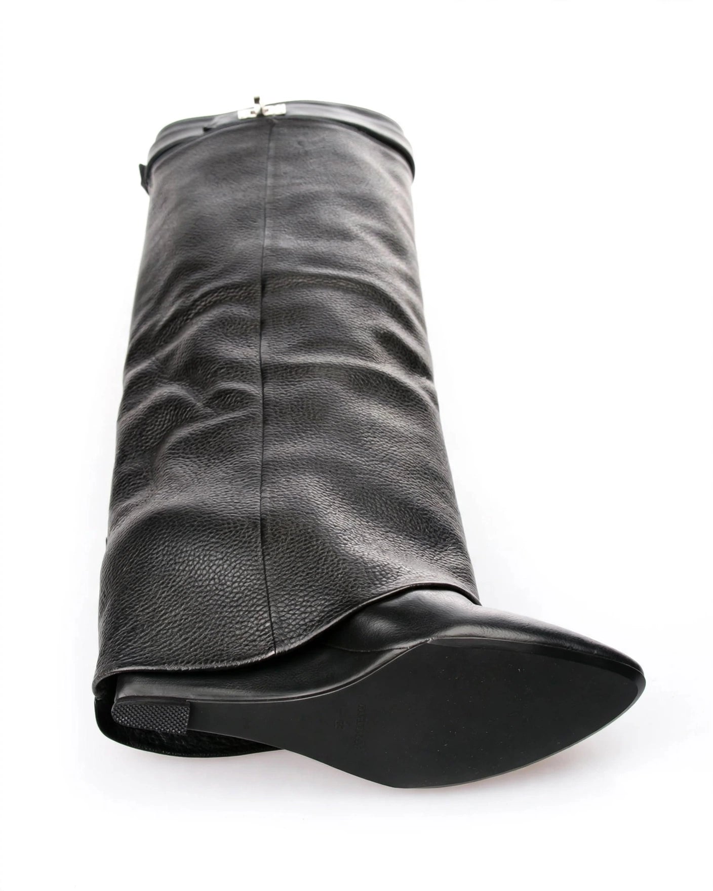 The Black Vermoria Boots